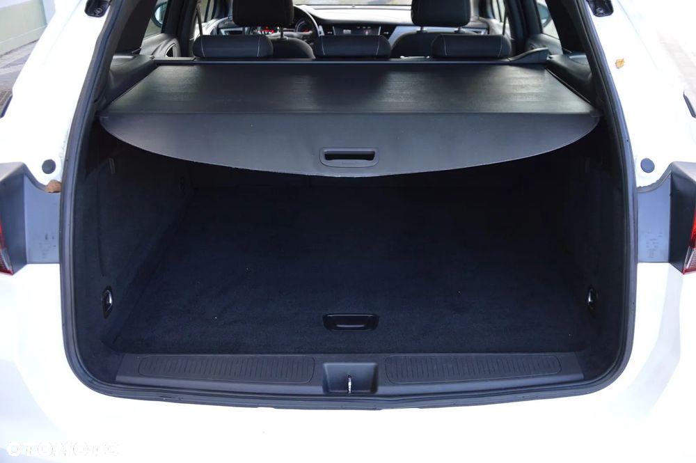 Opel Astra 1.2 Turbo Elegance - 6