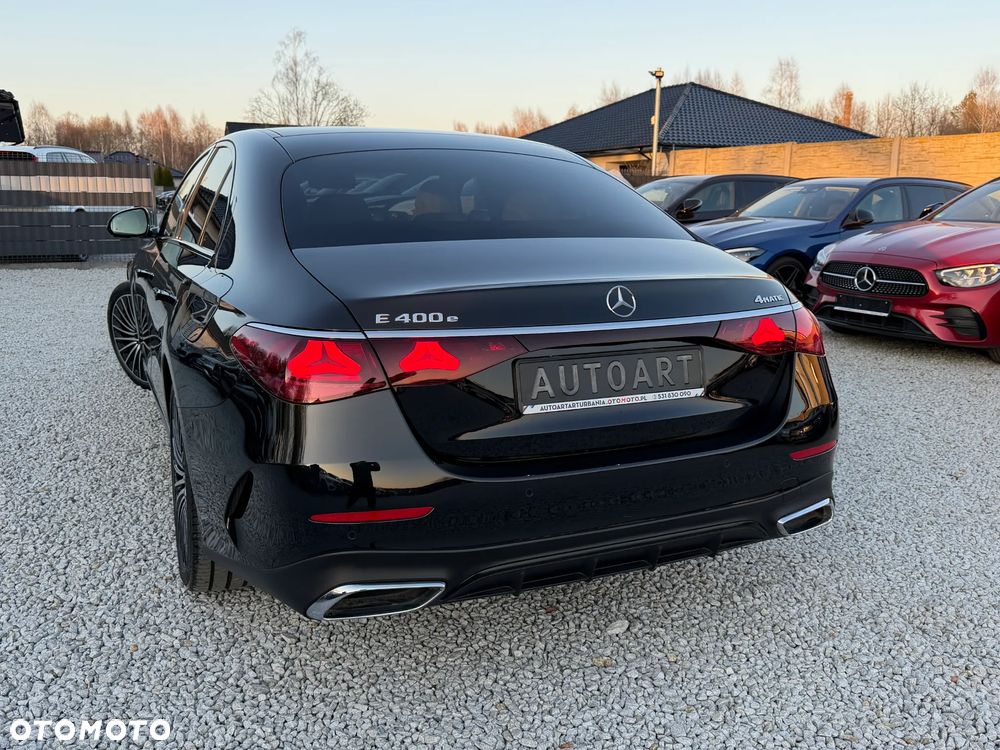 Mercedes-Benz Klasa E 400e 4Matic 9G-TRONIC - 13