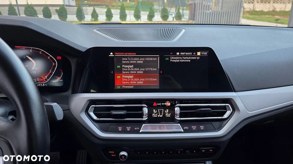 BMW Seria 3 318i Advantage - 12