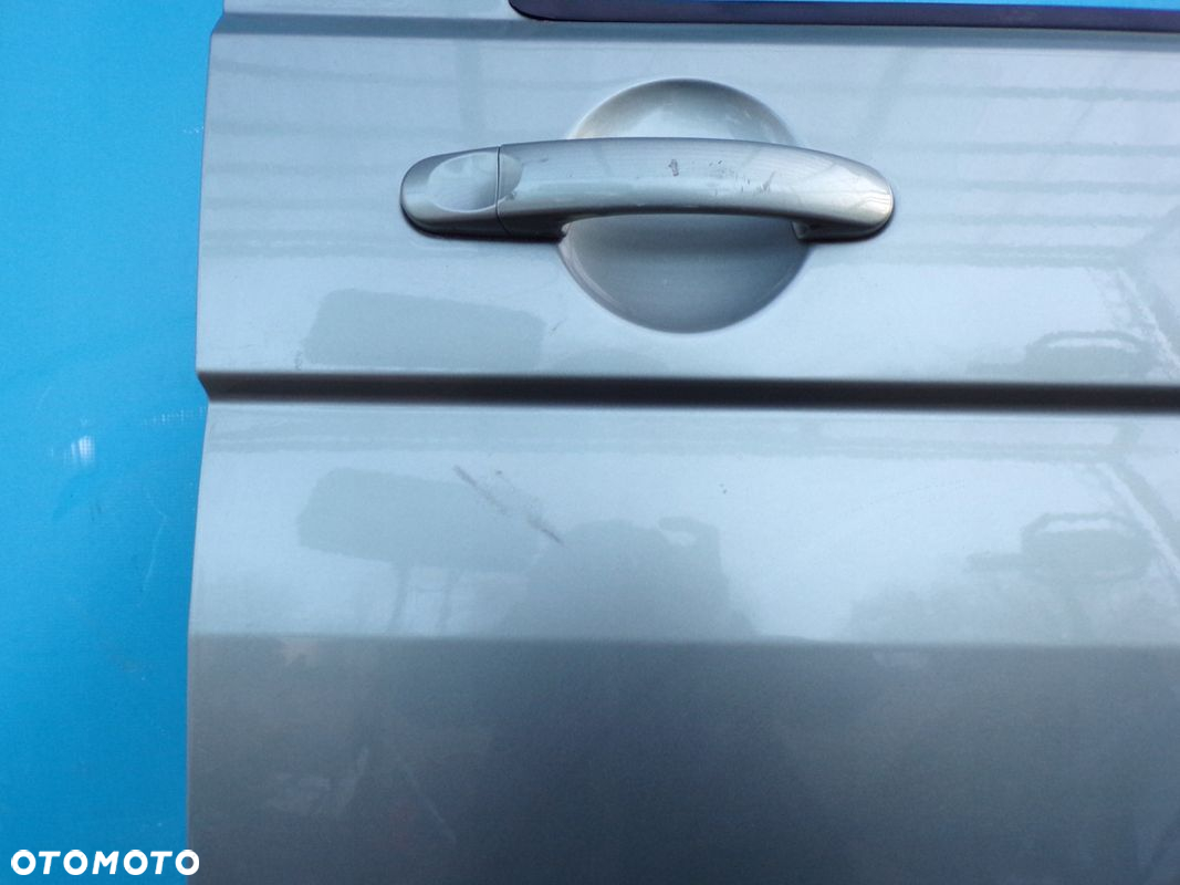 VW T5 TRANSPORTER drzwi przednie PRAWE SZARE - 6