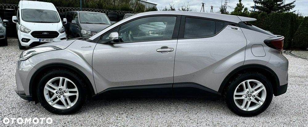 Toyota C-HR - 6