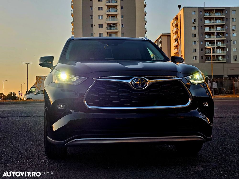 Toyota Highlander 2.5 L Hybrid Dynamic Force 248CP Luxury Metallic - 5