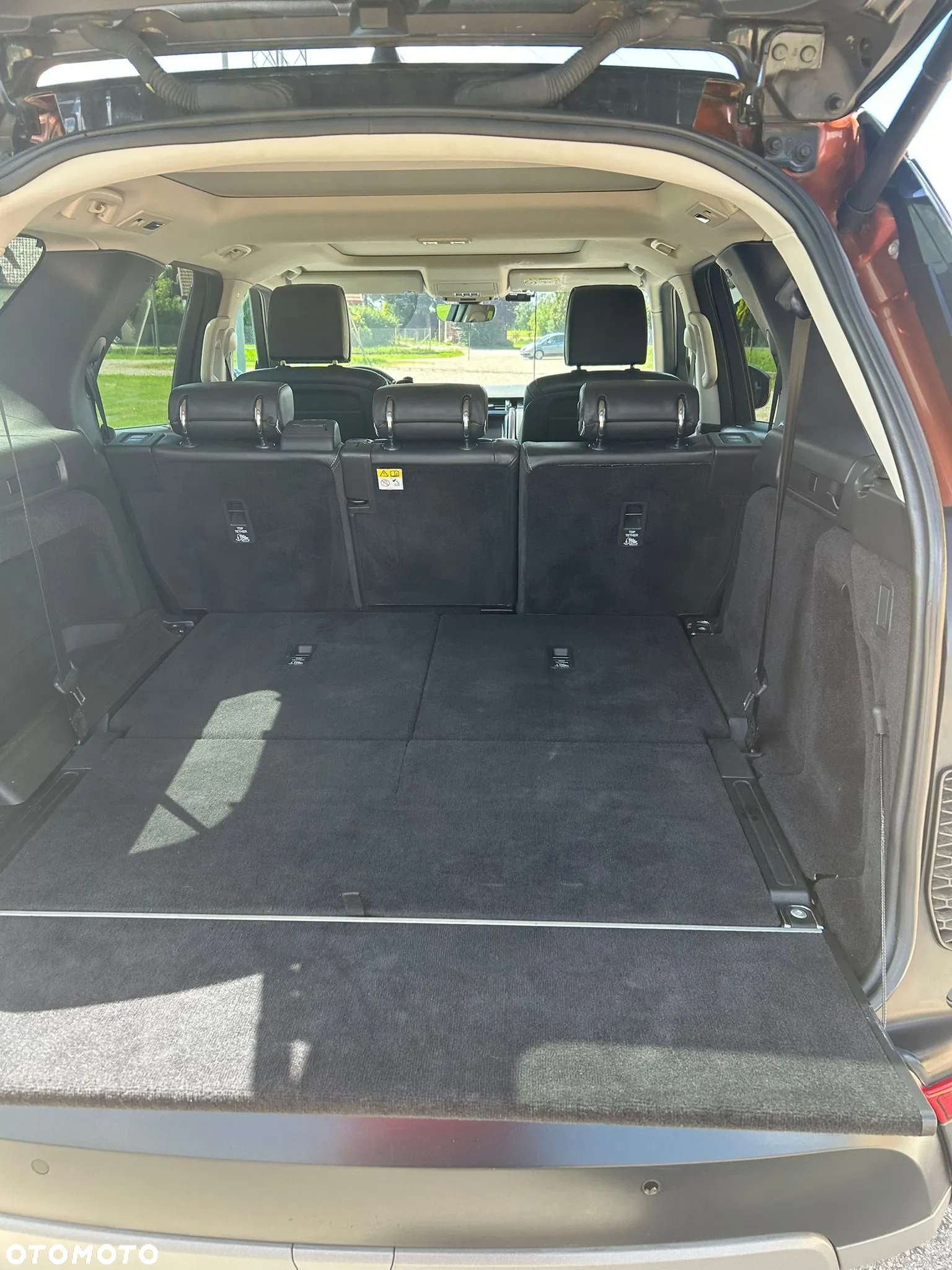 Land Rover Discovery V 3.0 TD6 First Edition - 10