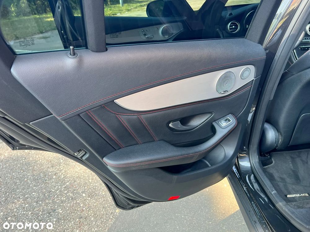 Mercedes-Benz GLC AMG 43 4Matic 9G-TRONIC - 24