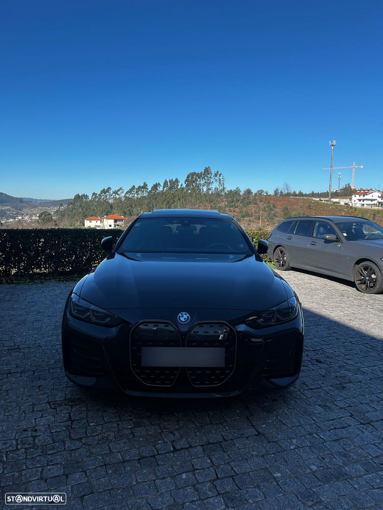 BMW i4 eDrive40 Pack Desportivo M - 2