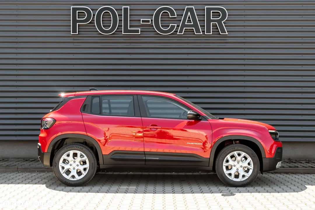 Jeep Avenger 1.2 T3 mHEV Altitude FWD eDCT6 - 8