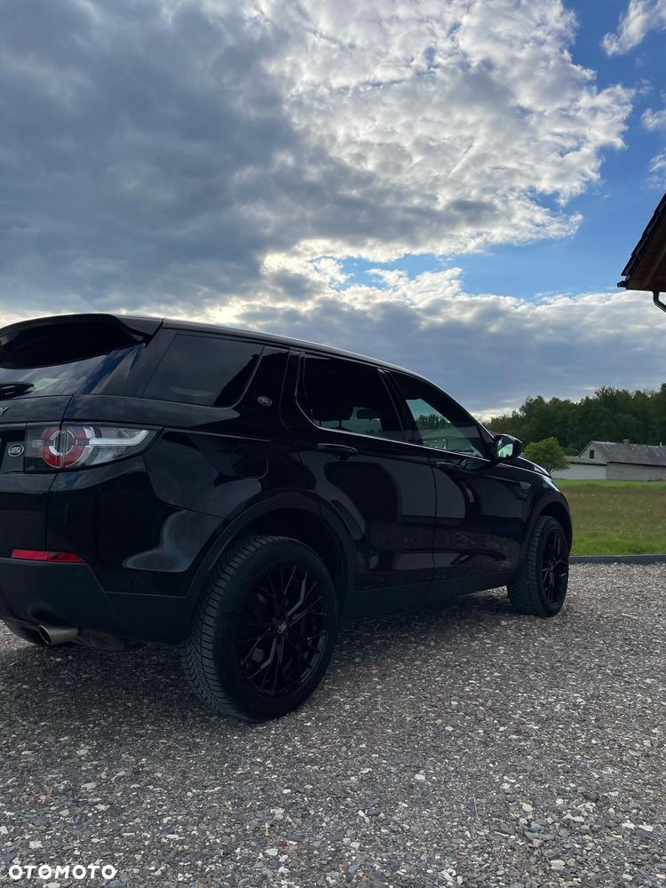 Land Rover Discovery Sport TD4 HSE - 6