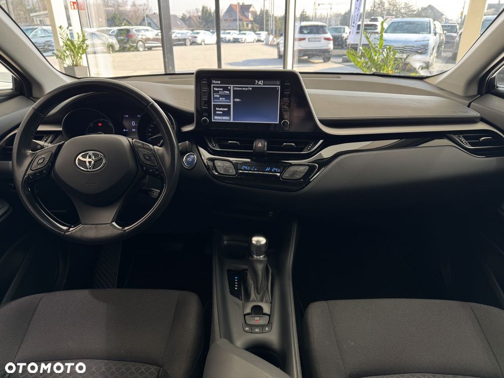 Toyota C-HR - 14