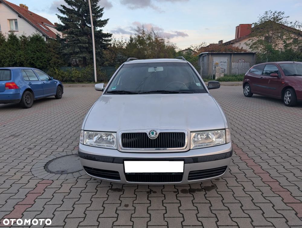 Skoda Octavia 2.0 Combi Ambiente - 3