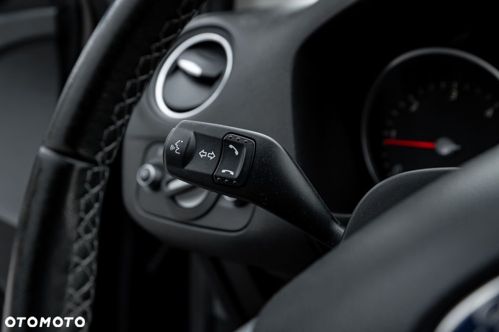 Ford Mondeo 2.0 TDCi Sport - 36