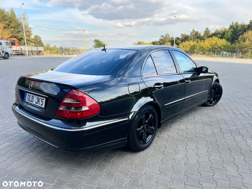 Mercedes-Benz Klasa E 200 CDI Automatik Avantgarde BusinessEDITION - 4
