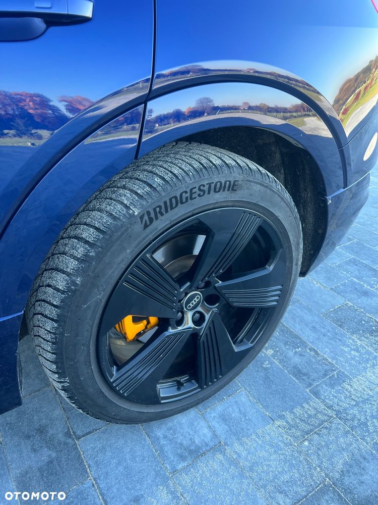 Audi e-tron Sportback 55 Quattro S Line - 36
