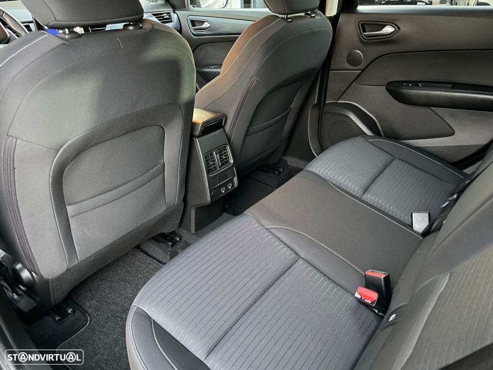 Renault Arkana 1.6 E-Tech Business - 10