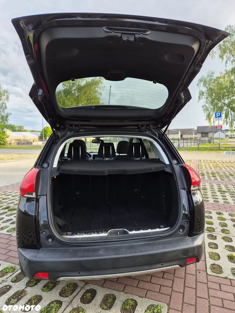 Peugeot 2008 1.2 Pure Tech Active EU6 - 11