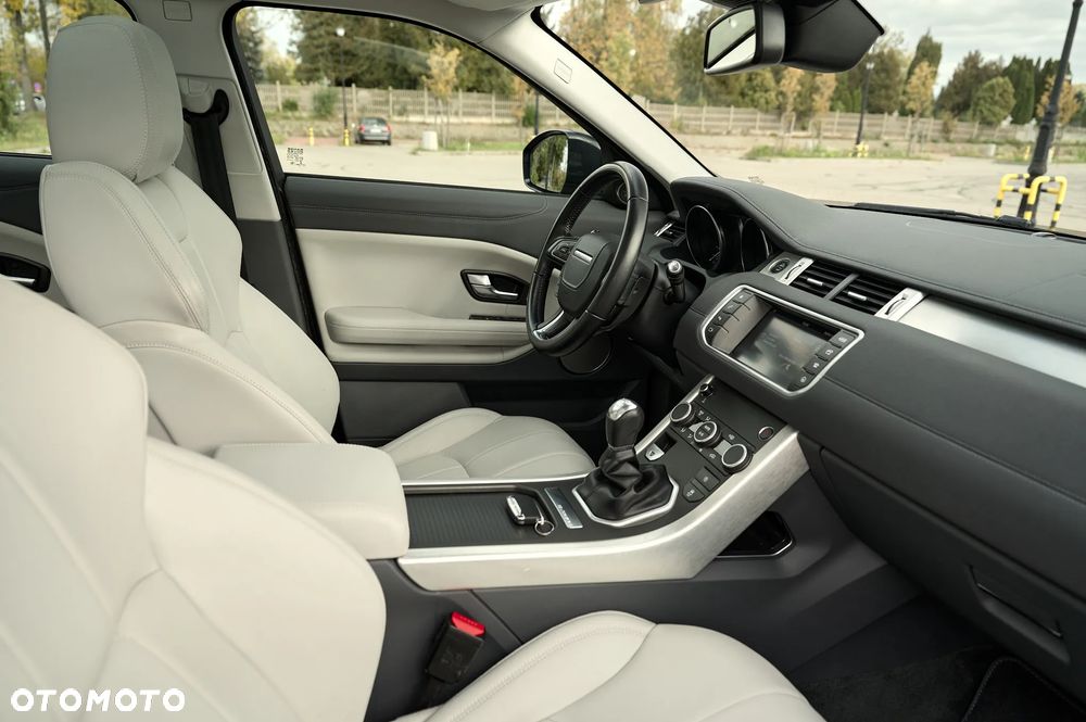Land Rover Range Rover Evoque 2.0eD4 SE Dynamic Special Edition - 2