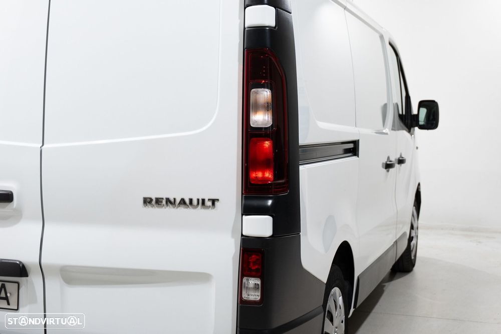 Renault Trafic 2.0 dCi L1H1 1.2T - 8