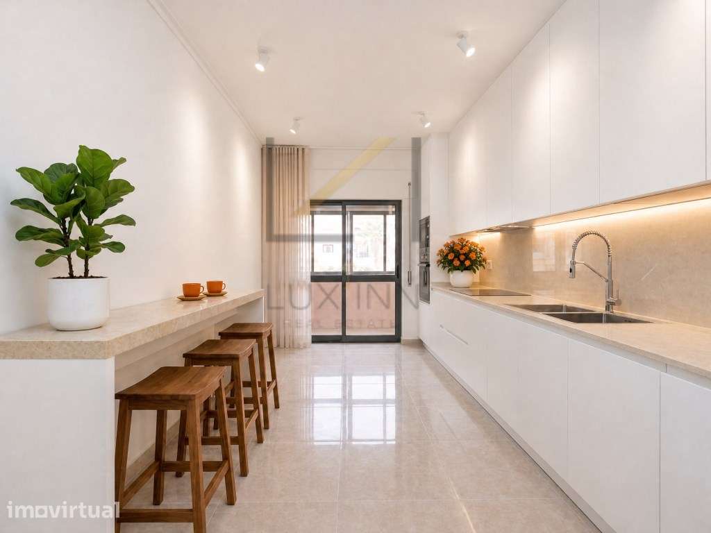 T3 em fase final de Remodelação em Massamá | Rua da Milheirada - Grande imagem: 2/15