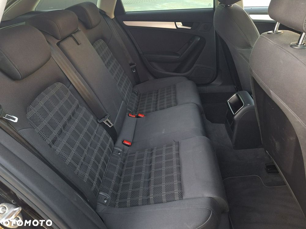 Audi A4 Allroad - 9