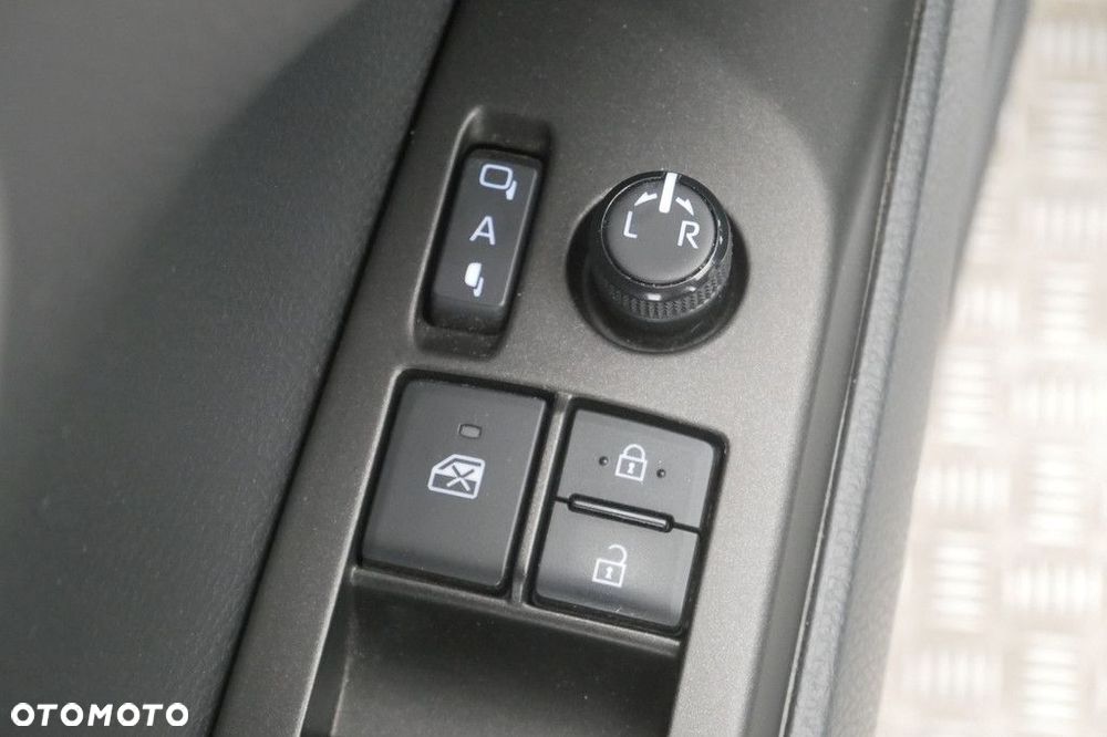Toyota Camry 2.5 Hybrid Comfort CVT - 26