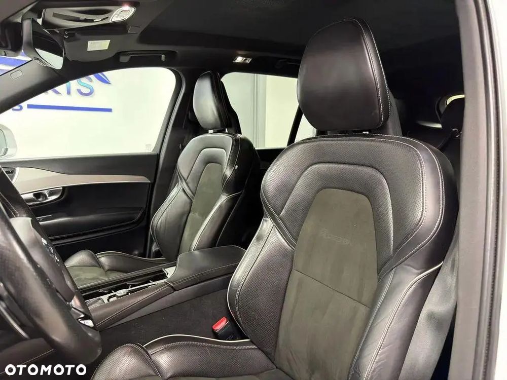 Volvo XC 90 - 15