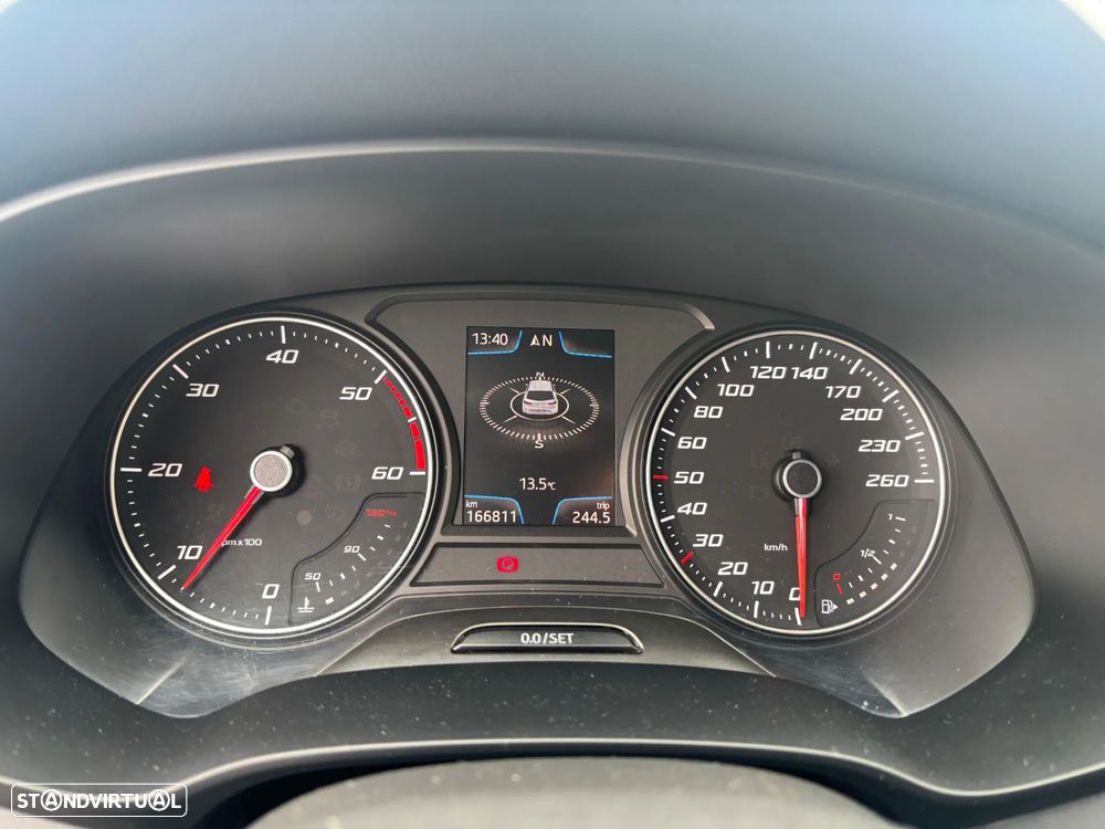 SEAT Leon 2.0 TDI DPF S&S FR - 5