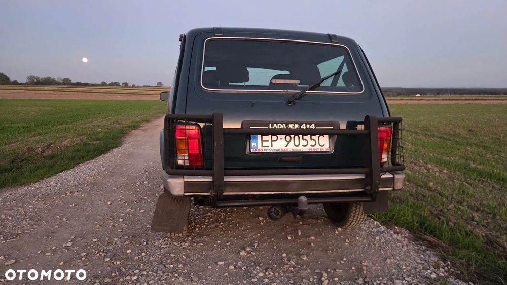 Lada Niva 1.7i - 10