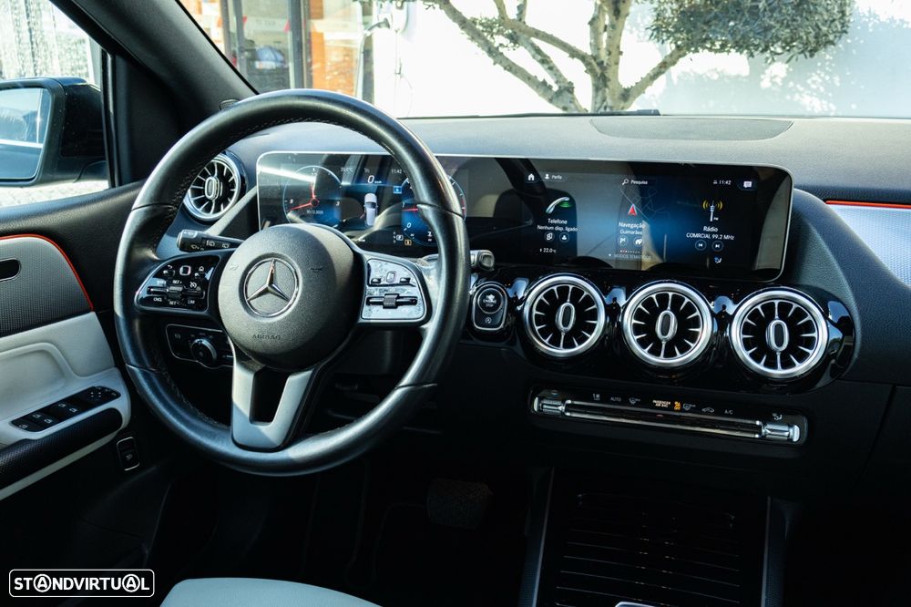 Mercedes-Benz B 220 d Style Plus - 20