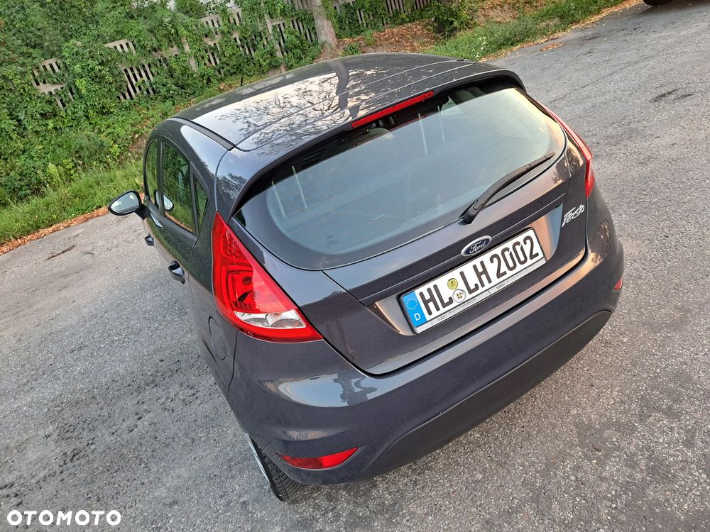 Ford Fiesta - 10