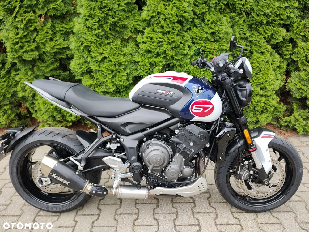 Triumph Trident - 3