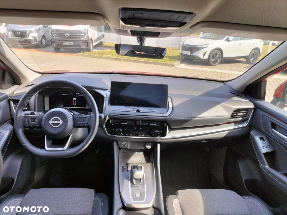 Nissan Qashqai - 10