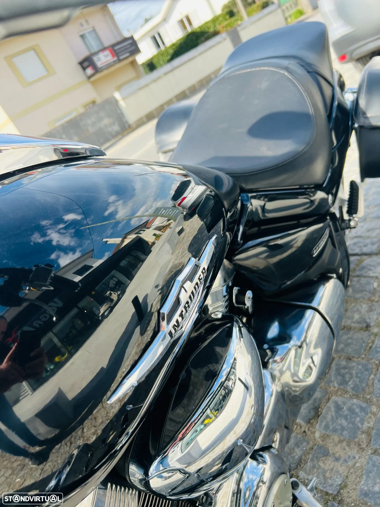 Suzuki Intruder M 1800R - 7