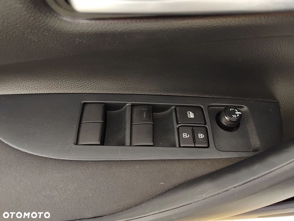 Toyota Corolla 1.6 Active - 15