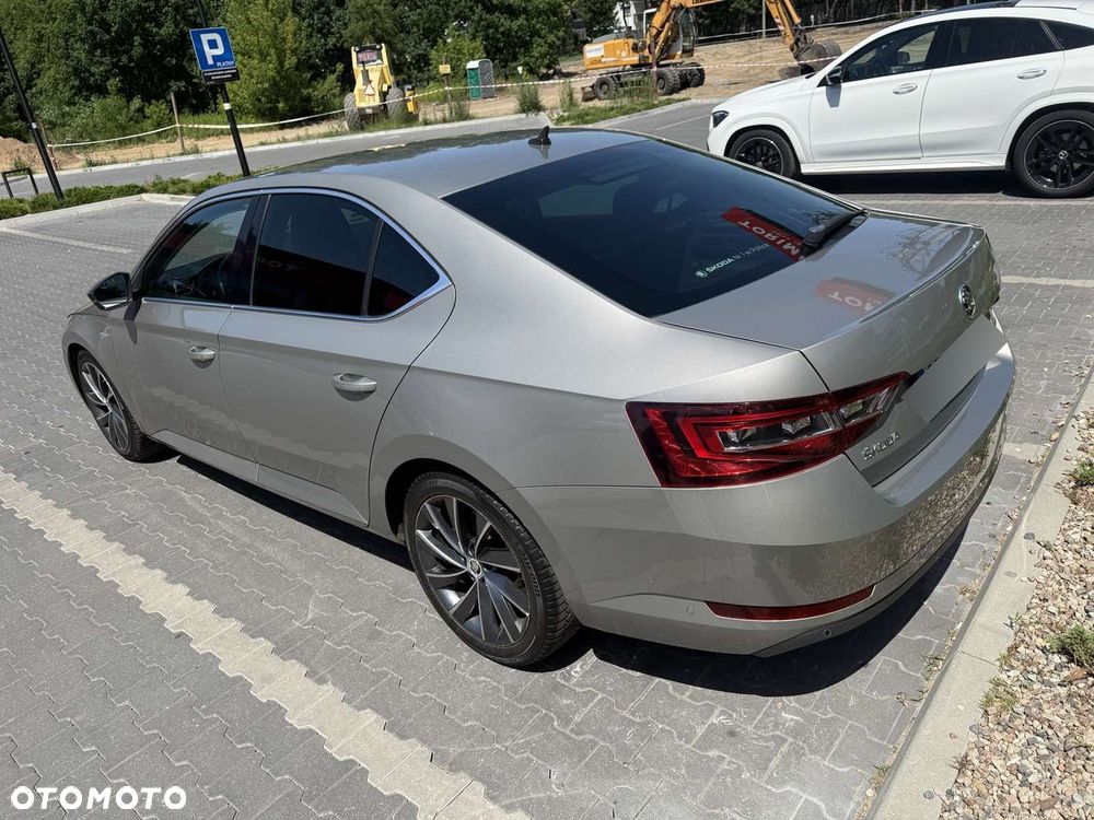 Skoda Superb 2.0 TDI L&K DSG - 4