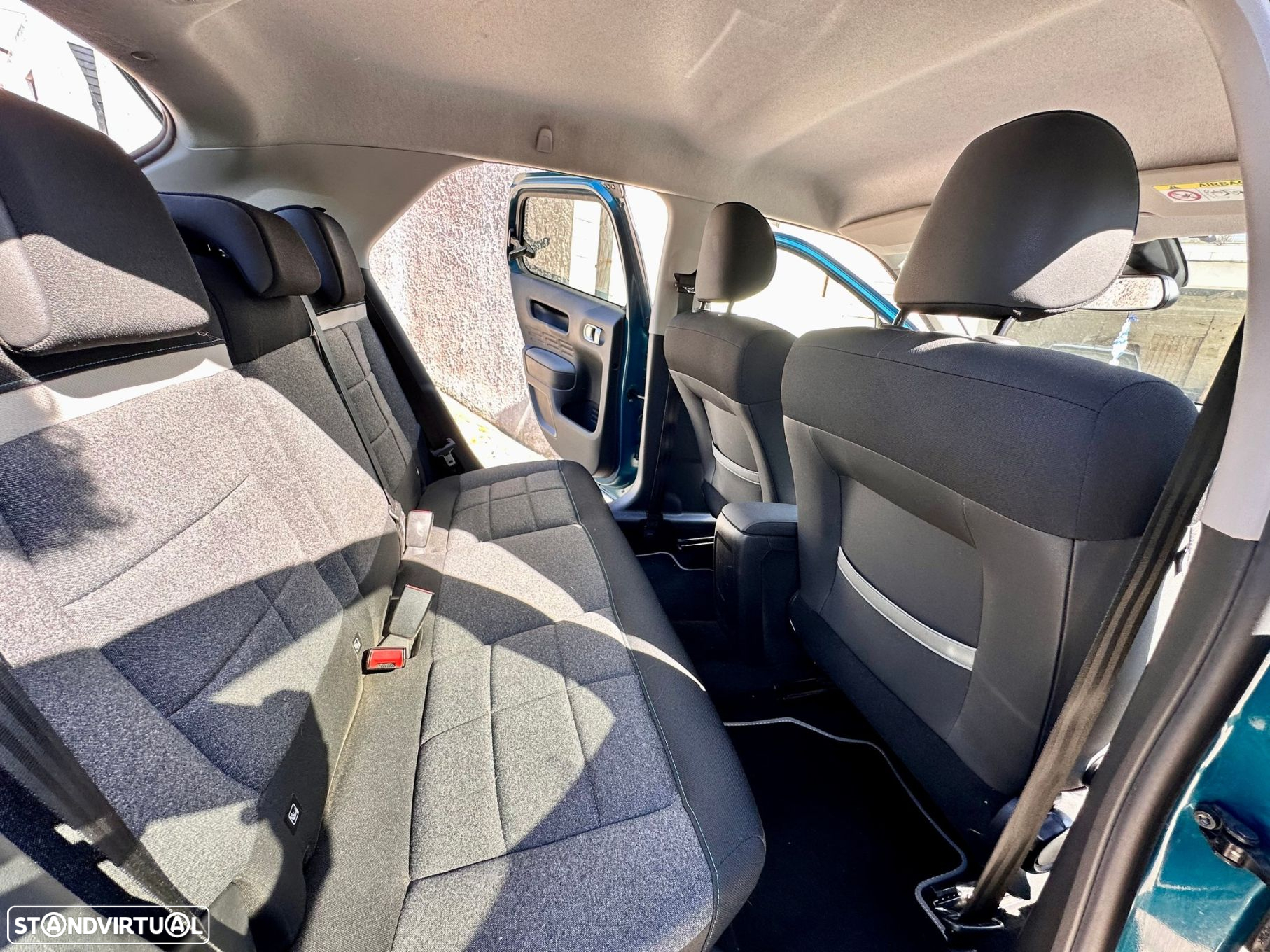 Citroën C4 Cactus 1.2 PureTech Shine - 17