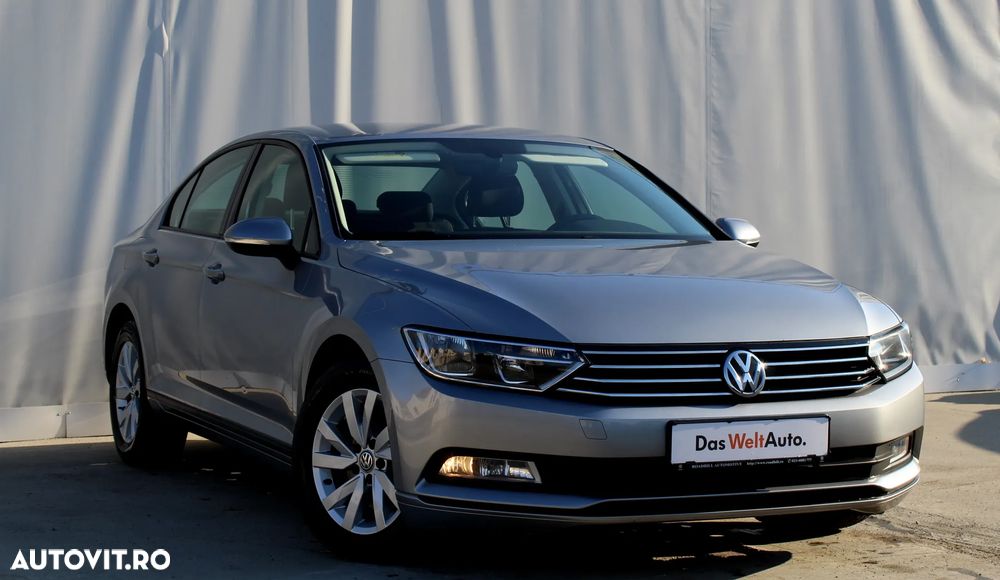 Volkswagen Passat - 9