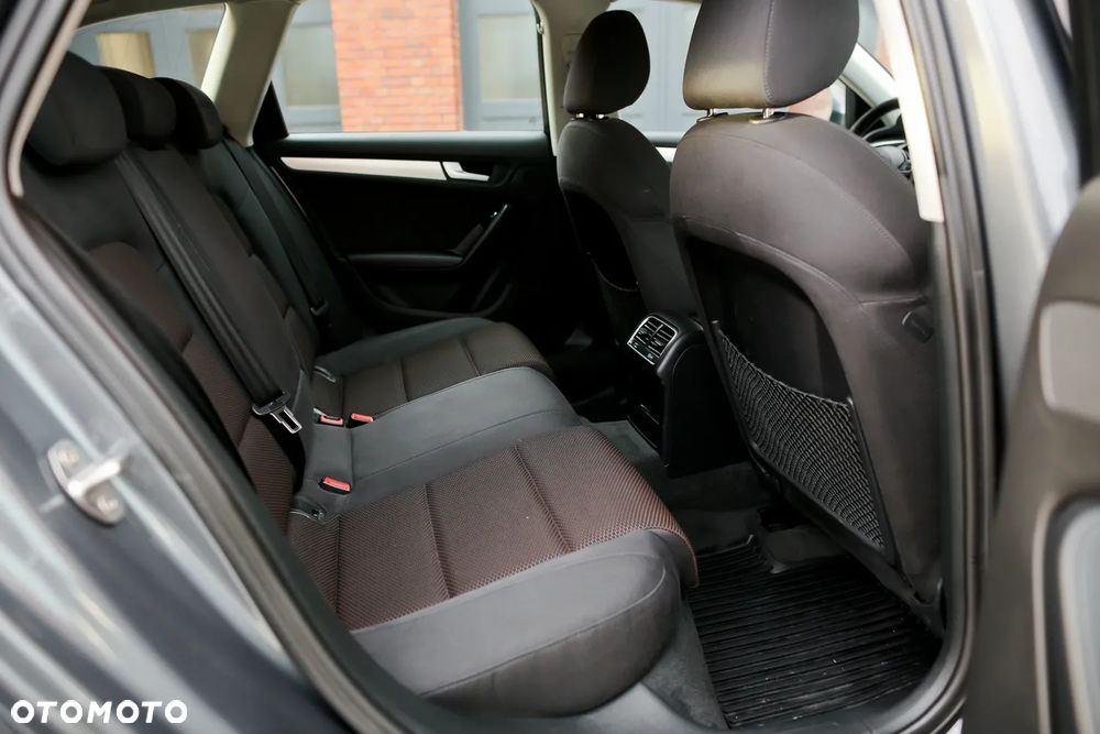 Audi A4 Allroad (clean diesel) 2.0 TDI DPF S tron - 27