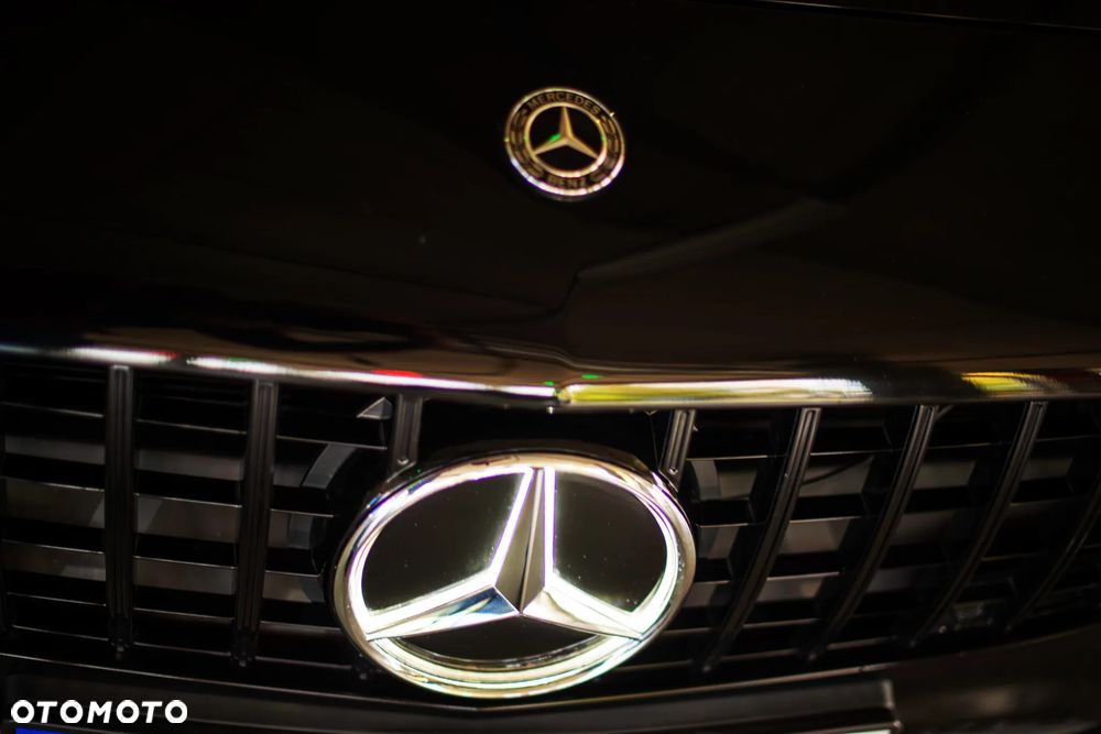 Mercedes-Benz Klasa A 220 4-Matic AMG Line 7G-DCT - 16