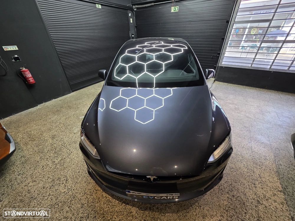 Tesla Model X Plaid AWD - 6