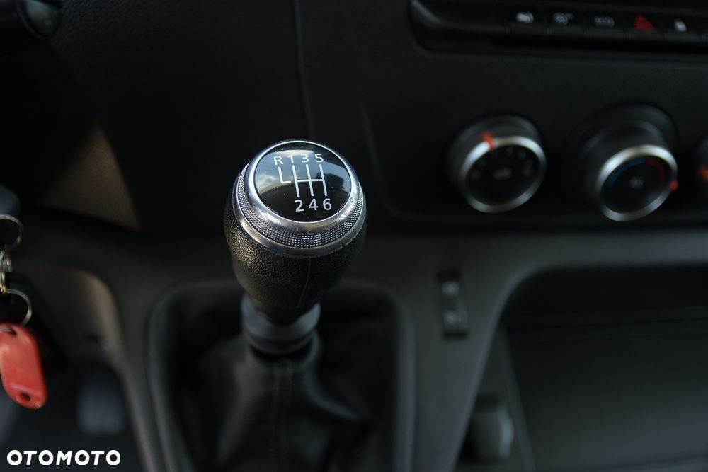 Renault MASTER 2.3 163Km * PLANDEKA * 12 PALET * - 26