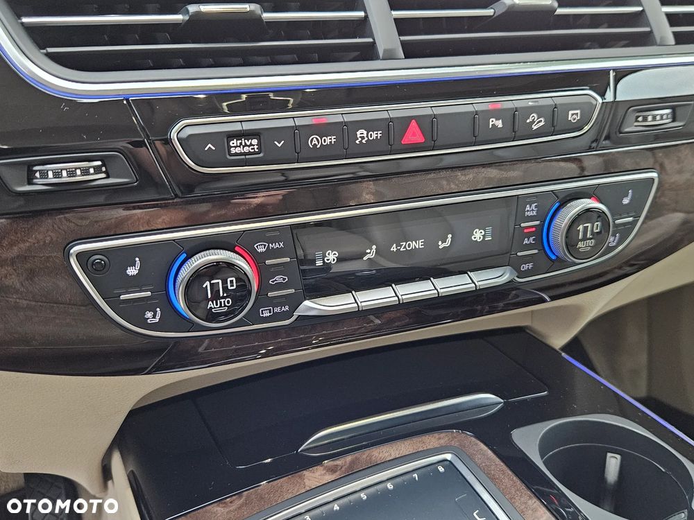 Audi Q7 - 35