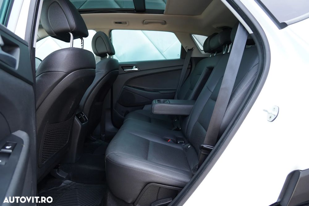 Hyundai Tucson blue 1.7 CRDi 2WD Style - 15