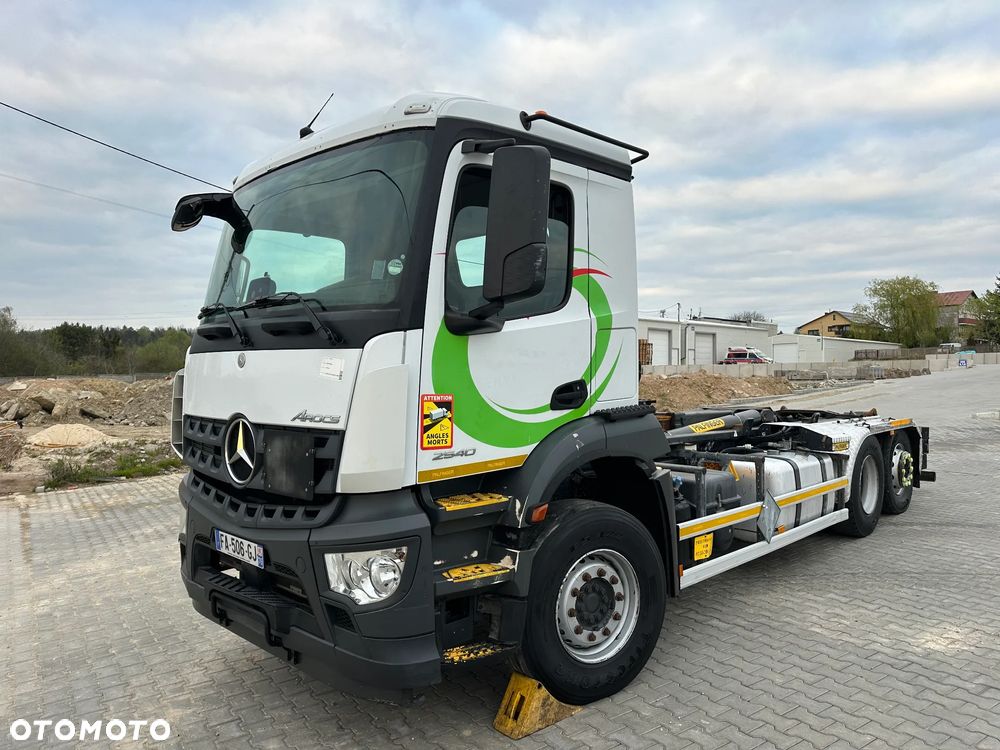 Mercedes-Benz Arocs 2540 - 1