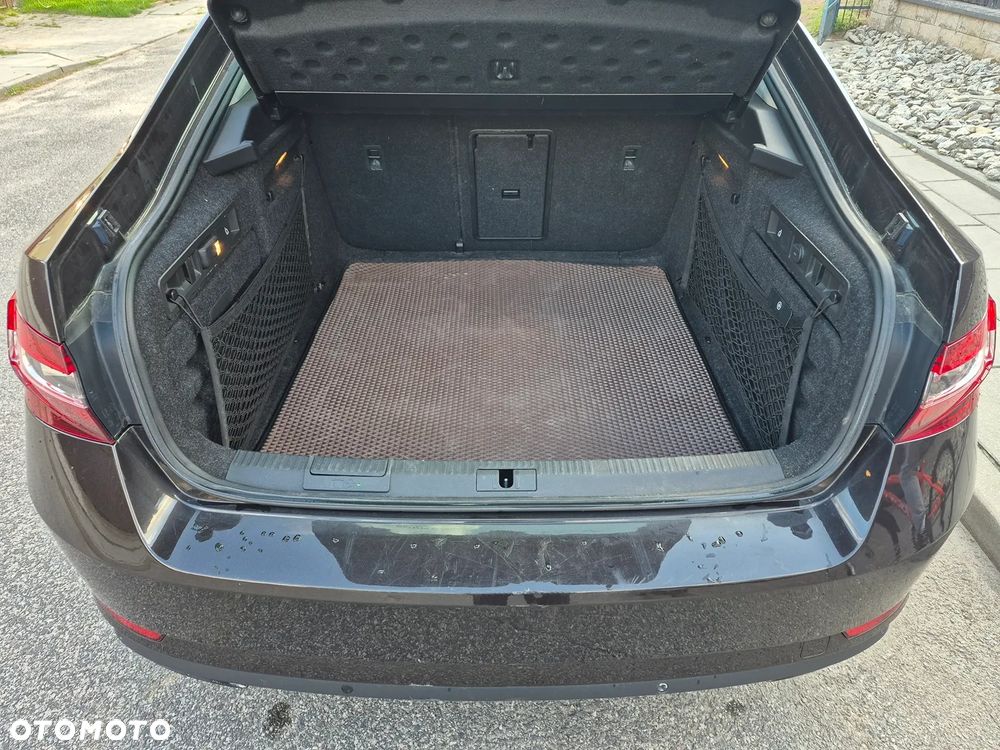 Skoda Superb 2.0 TSI 4x4 L&K DSG - 18