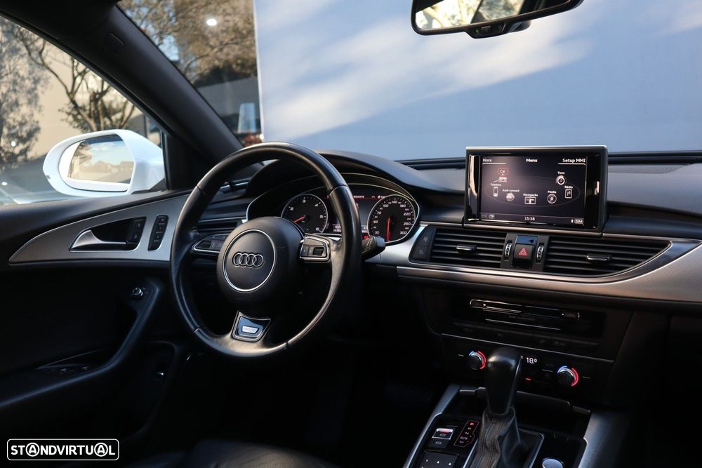 Audi A6 Allroad 3.0 TDi quattro S tronic - 29