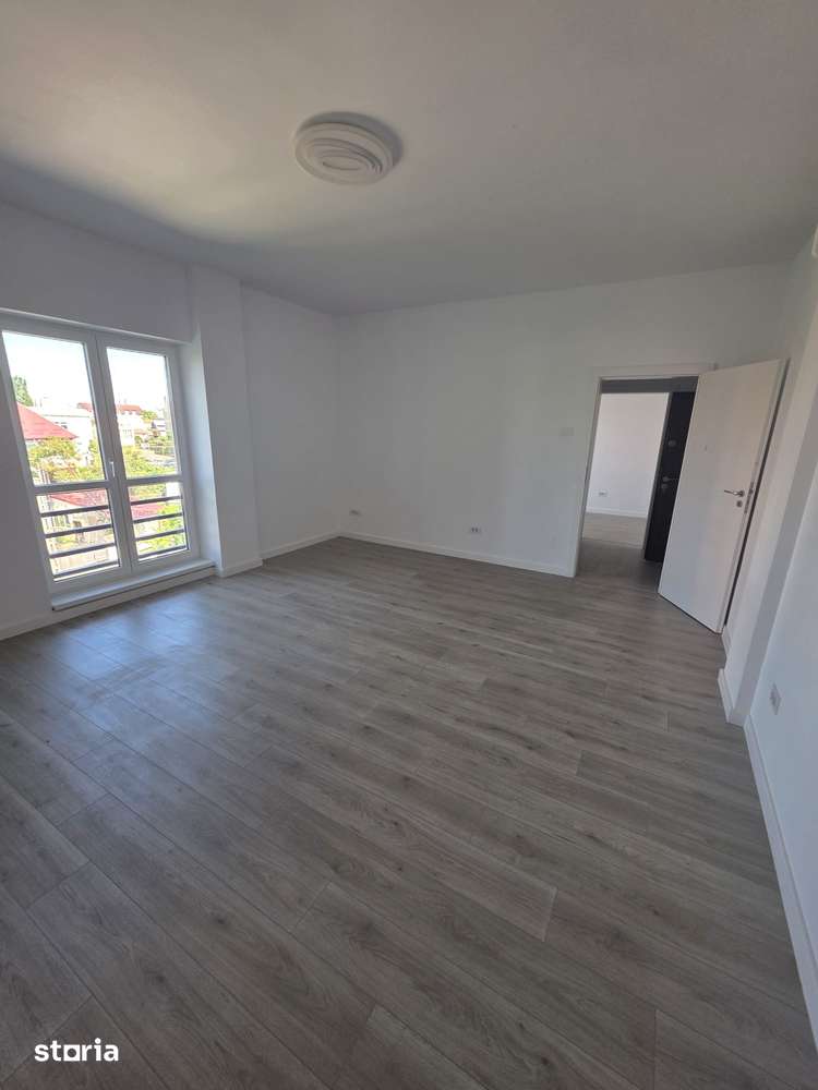 Apartament cu 2 camere FINALIZAT SI INTABULAT, ZONA CENTRALA Podu Ros — fotografia 3