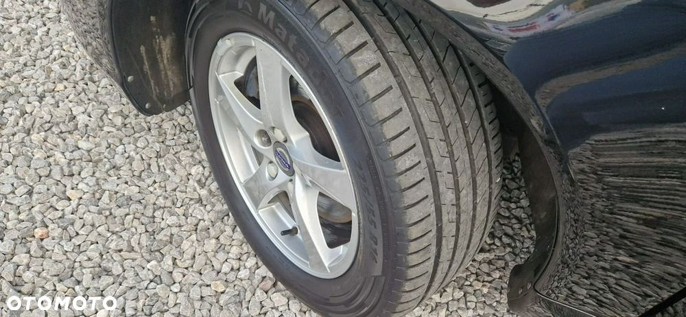 Volvo V70 D2 Drive-E Momentum - 39