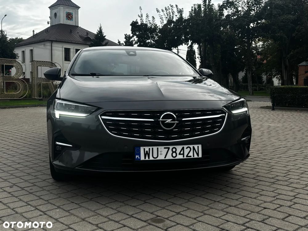 Opel Insignia 2.0 CDTI Elegance S&S - 3