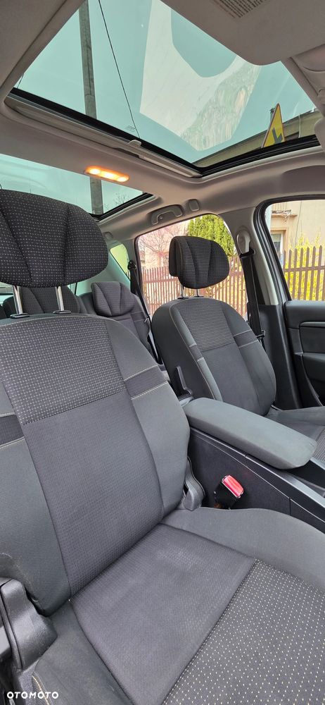 Renault Scenic 2.0 16V Bose Edition CVT - 13