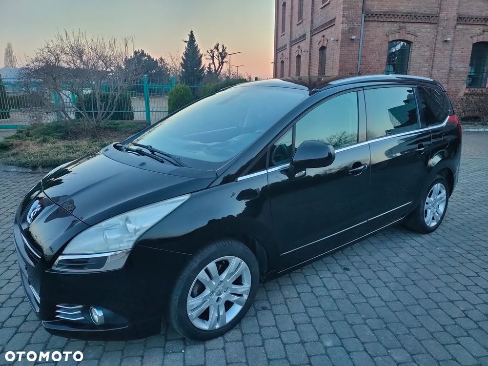 Peugeot 5008 2.0 HDi Allure 7os - 1