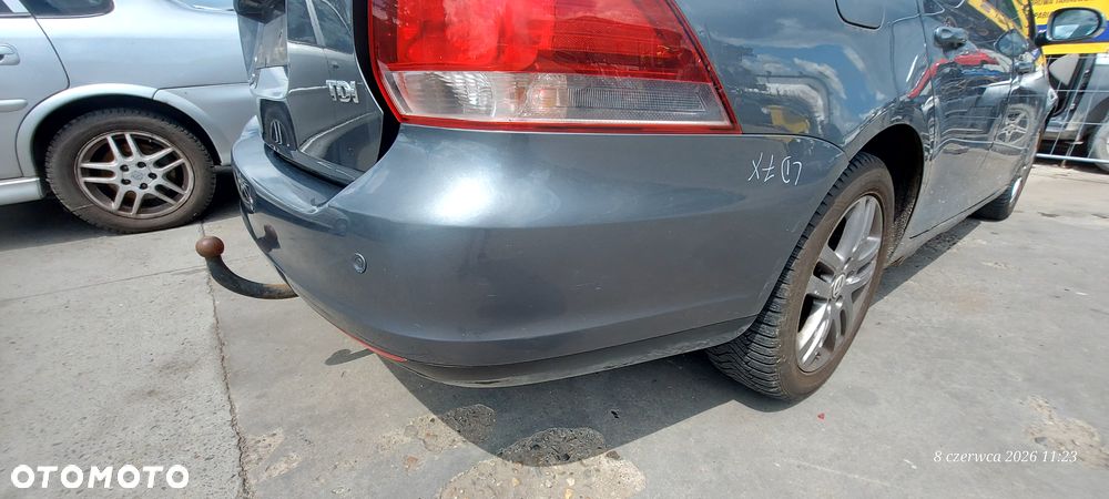 VW golf 5/6 V/VI kombi zderzak tył lakier kod LD7X - 3